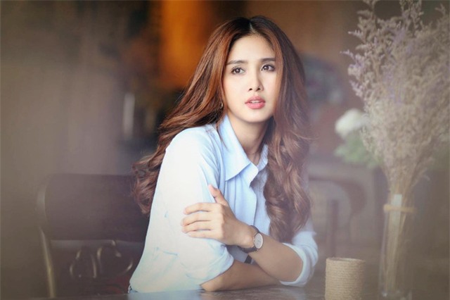 Thảo Trang ngày càng gợi cảm sau khi chia tay Thanh Bình - Ảnh 1.