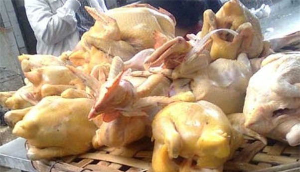 
Thịt gà cũng đã bị phát hiện chứa chất vàng ô. Ảnh minh họa
