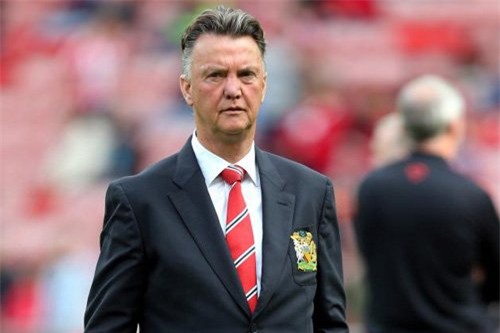 van gaal noi gi khi m.u tham bai truoc tottenham? hinh anh 2
