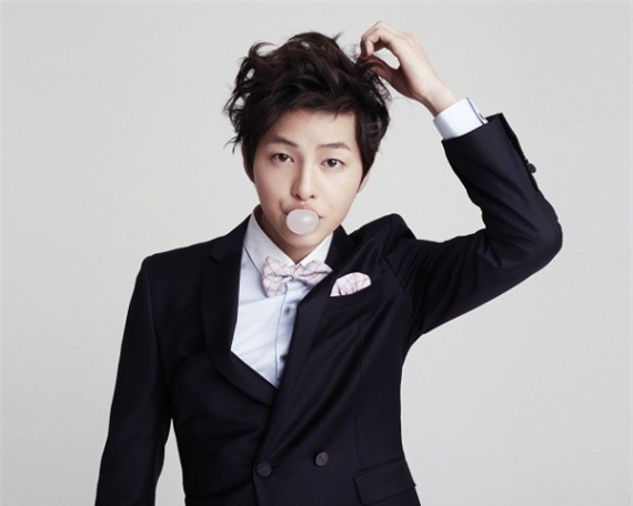 nhung khoanh khac don tim phai nu cua song joong ki - 19
