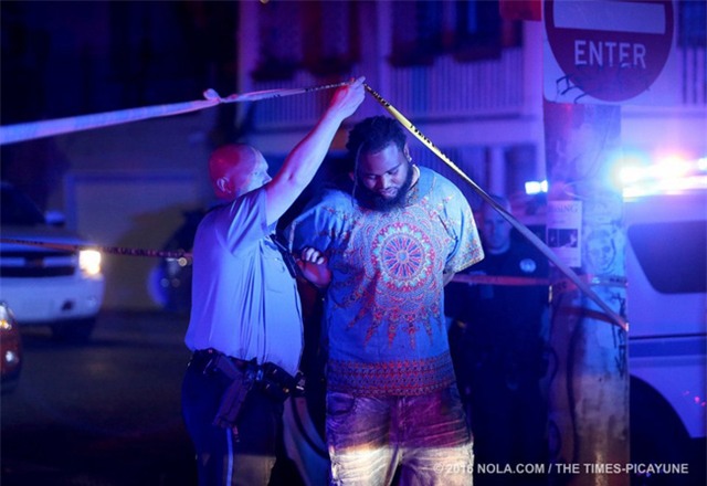 Va chạm giao thông, Will Smith bị người đàn ông rút súng bắn chết - Ảnh 3.