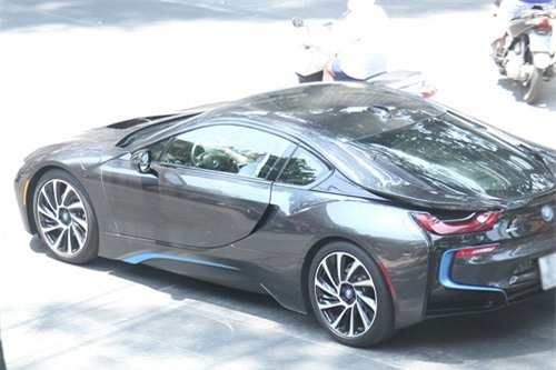 Phan Thành âm thầm ngắm Midu 3