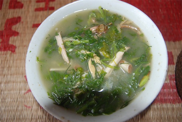 4-loai-rau-dai-an-la-nghien-o-tay-bac