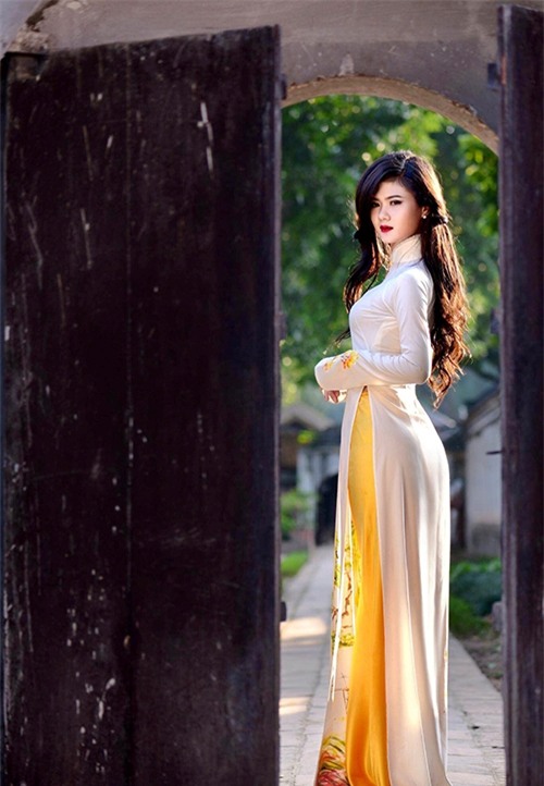 Hot girl Vi Ngọc Lan