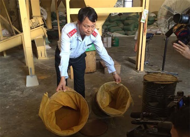 chất độc, vàng ô, chất độc vàng ô, thức ăn chăn nuôi, thực phẩm, măng tươi, thịt gà, dưa chua, chất cấm, Bộ NN-PTNT