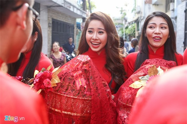 Luong The Thanh - Thuy Diem hon nhau ngot ngao hinh anh 10