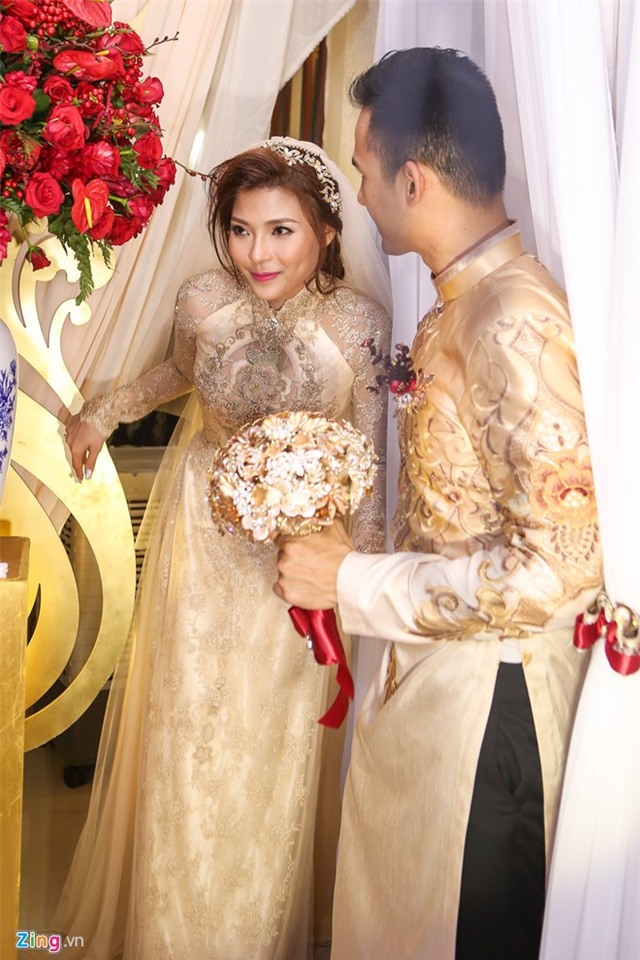 Luong The Thanh - Thuy Diem hon nhau ngot ngao hinh anh 11