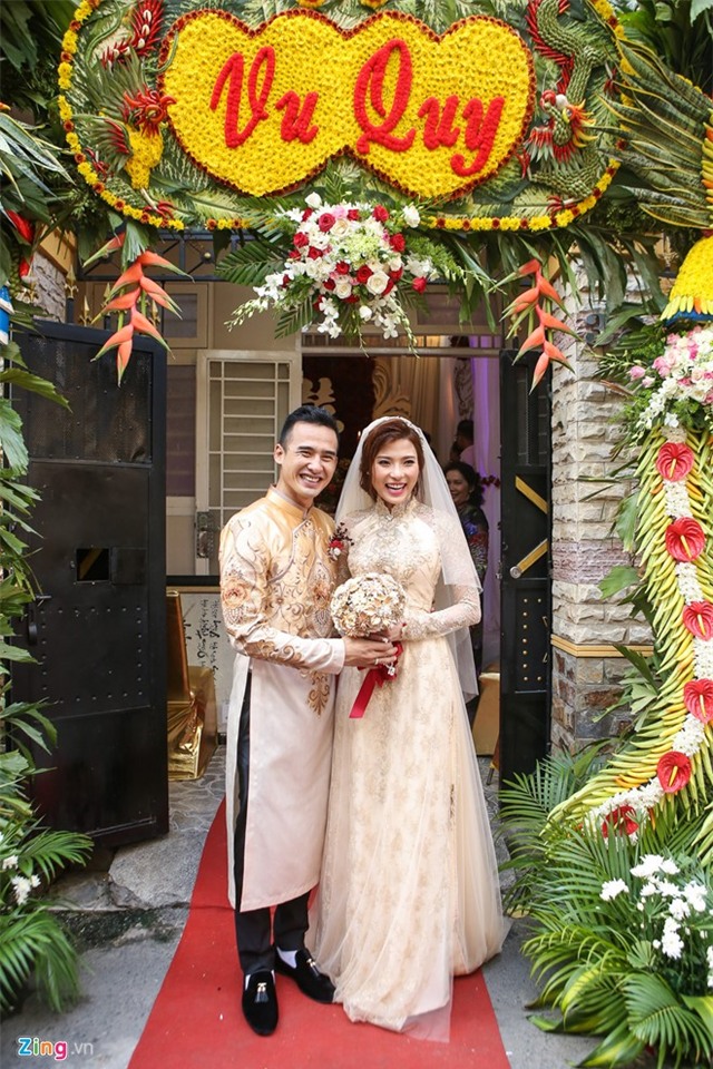 Luong The Thanh - Thuy Diem hon nhau ngot ngao hinh anh 19