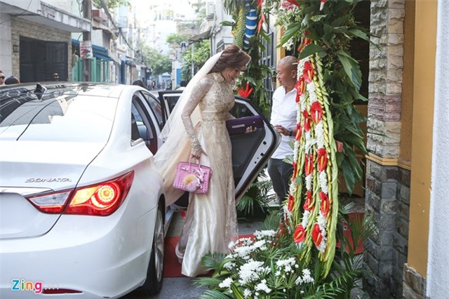 Luong The Thanh - Thuy Diem hon nhau ngot ngao hinh anh 5