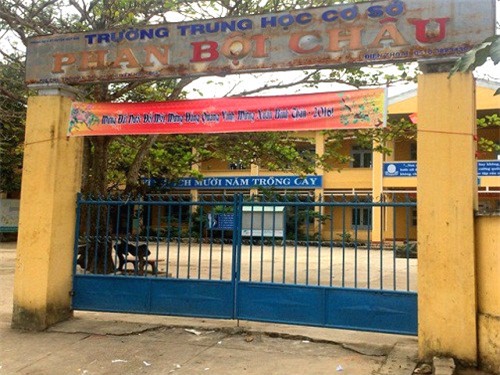 bi danh chan thuong so nao vi yeu nu sinh trong lop - 1