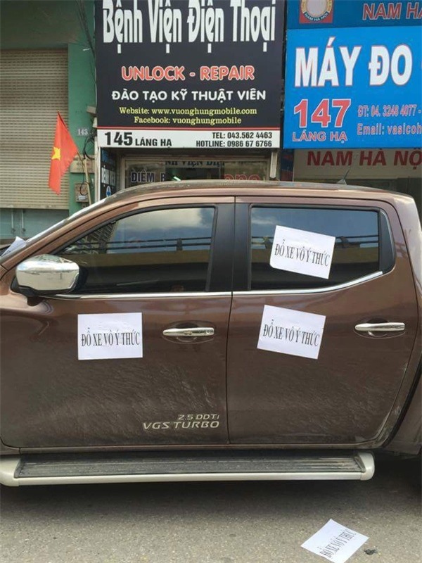 đỗ xe, đỗ nhờ xe, cấm đỗ xe, Hà Nội