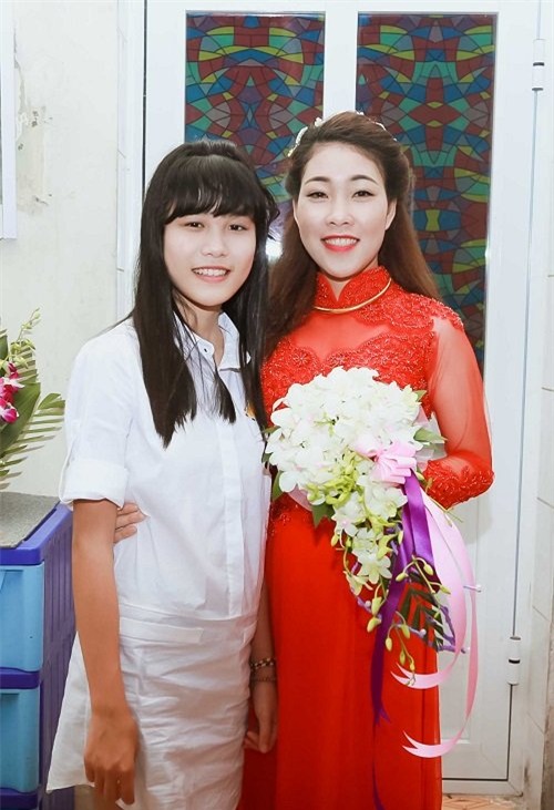 con gai hiep ga 12 tuoi mat xinh, chan dai nhu mau hinh anh 13