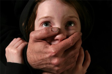 Dạy trẻ tự bảo vệ, bể bơi, lạm dụng tình dục, nhà tắm công cộng