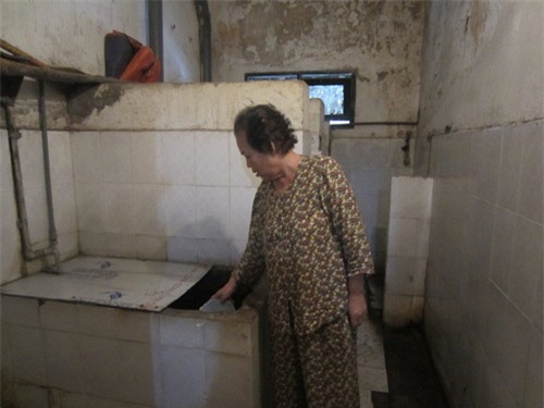 chuyen kho tin o ha noi: dan di ve sinh vao... xo, chau - 3