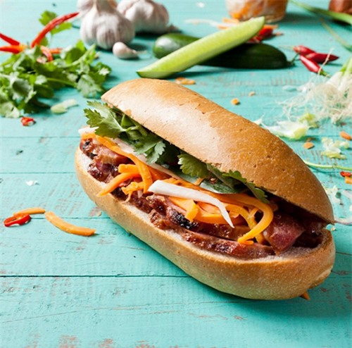 Bánh mì: cơ thể bị thiếu ni tơ. Cần bổ sung đạm, chẳng hạn thịt, cá, đậu đỗ.