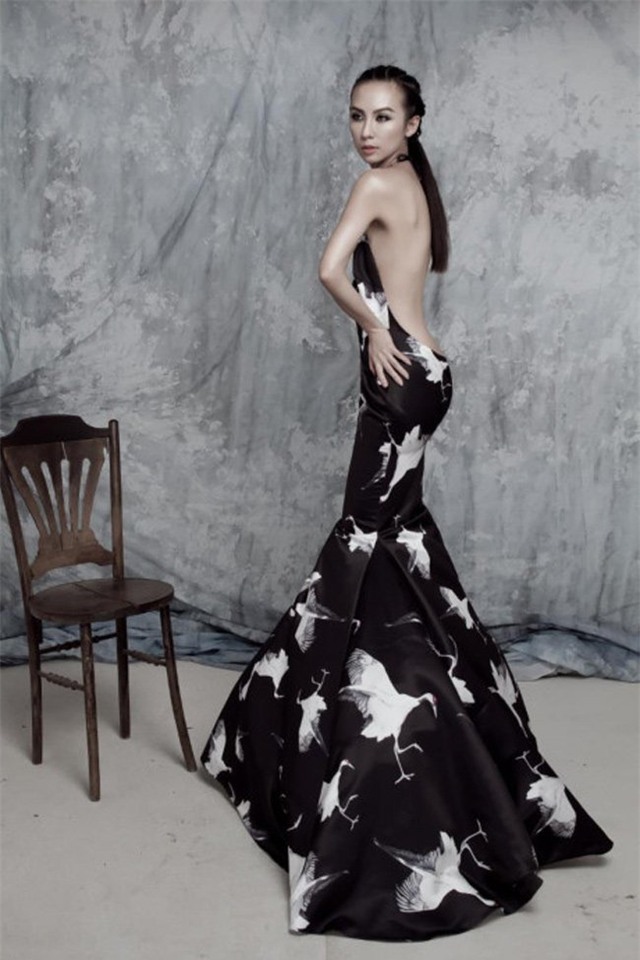 ve dep nhu gai 20 cua nhung ba me dong con nhat vbiz hinh anh 11