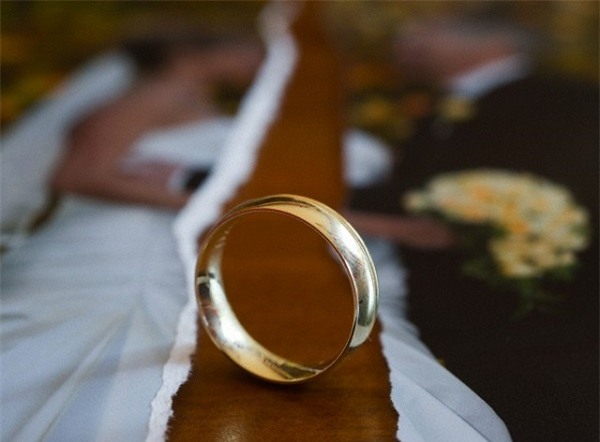 nhẫn cưới