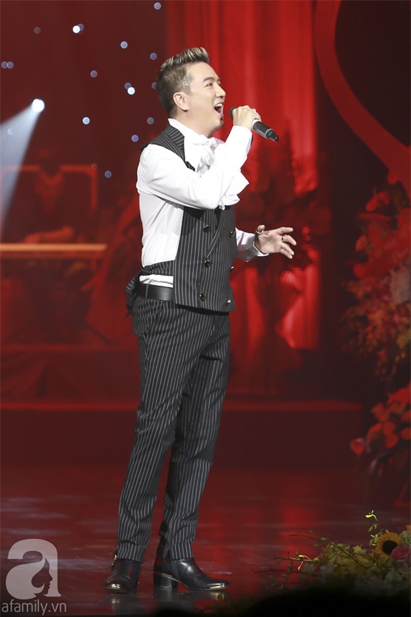 đêm nhạc hội ngộ tháng 4 3