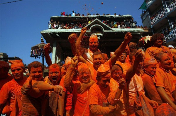 dac sac nhung le hoi tuong nho to tien hinh anh 2