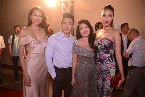 Phạm Hương - Lan Khuê nắm chặt tay nhau, xóa tin đồn bất hòa - 11