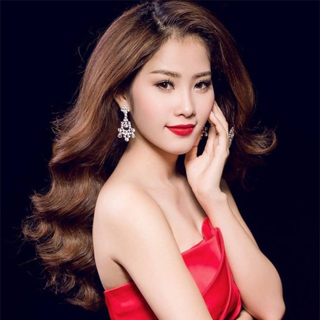 duong cong sexy cua 8 my nu viet "nghien" thi sac dep hinh anh 21