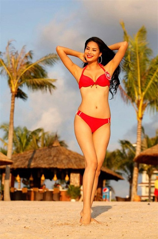 duong cong sexy cua 8 my nu viet "nghien" thi sac dep hinh anh 9