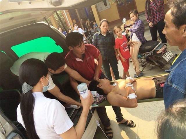 30 canh sat truy duoi ke gi dao khong che con tin hinh anh 3