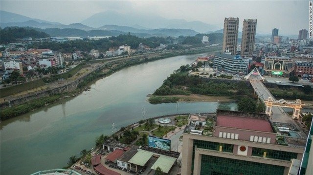 bao my viet ve nan buon co dau tuoi teen vn sang tq hinh anh 2