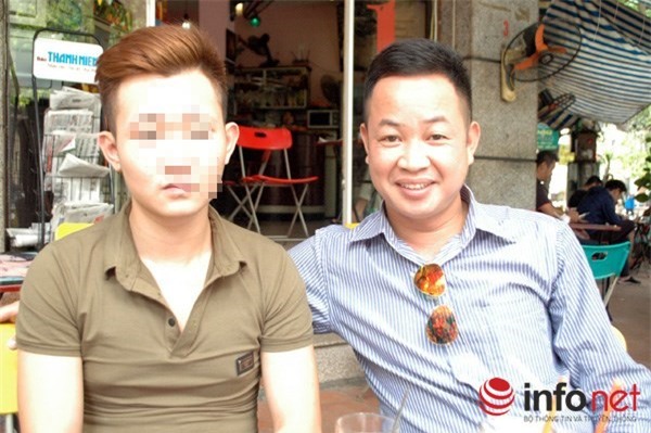 Luật sư Nguyễn Anh Thơm (bên phải) người được chỉ định bảo vệ cho em Khánh