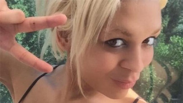 Ký ức kinh hoàng của cô gái chuyển giới bị bạn tù cưỡng hiếp hơn 2.000 lần trong suốt 4 năm - Ảnh 4.