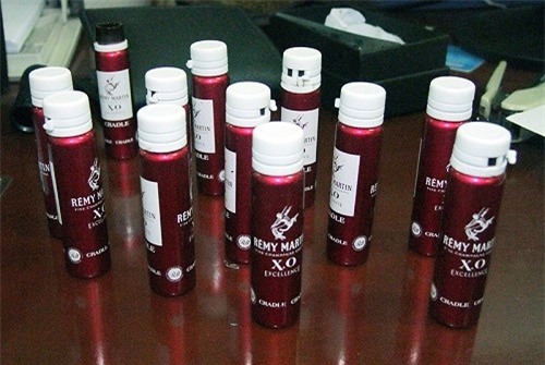 Canh bao loai ma tuy nup bong nuoc vui, tra sua hinh anh 1