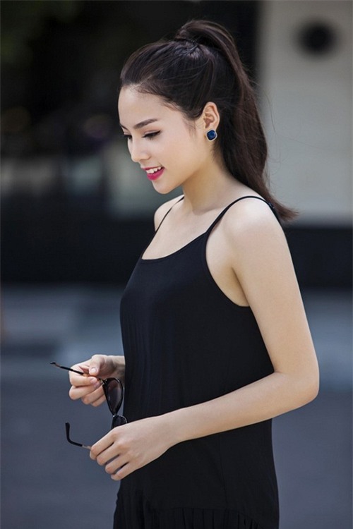 can do nhan sac ky duyen sau moi lan doi kieu toc hinh anh 14