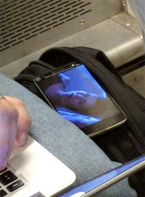 top 5 smartphone dang “hong” nhat nua cuoi 2016 hinh anh 2