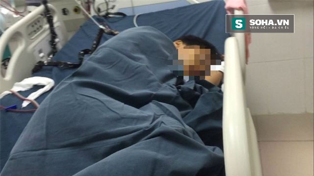 Cháu H. đang điều trị ở Khoa Hồi sức - cấp cứu (Bệnh viện Nhi trung ương)