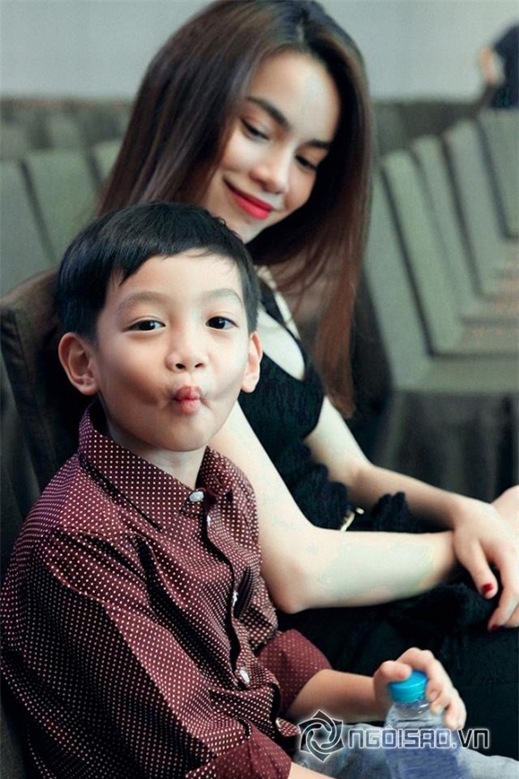 Hồ Ngọc Hà 0