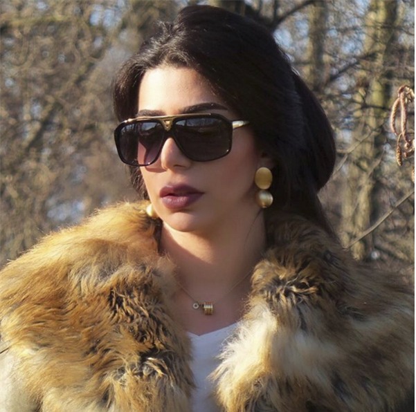 Cuộc sống của chàng trai từng bị trục xuất vì quá đẹp trai giờ ra sao? - Ảnh 10.