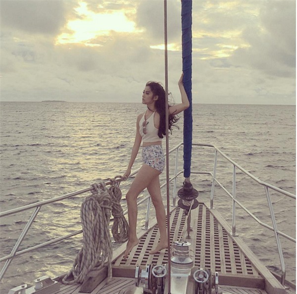 Mới đầu hè, người đẹp Việt đã