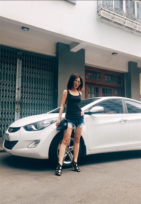 Mới đầu hè, người đẹp Việt đã vội