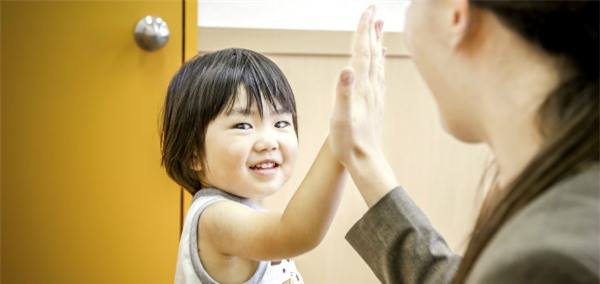 Tình yêu của con dành cho bố mẹ là vô điều kiện.