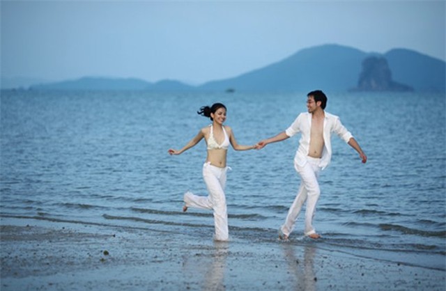 dan my nhan viet so huu anh cuoi bikini "nong ray" hinh anh 14