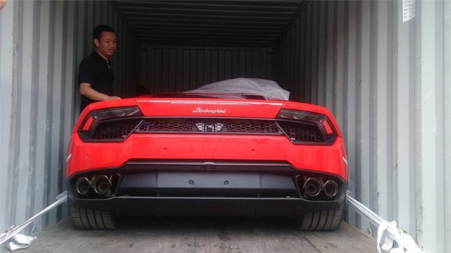 Chi tiet Lamborghini Huracan chinh hang thu 3 tai VN hinh anh 11