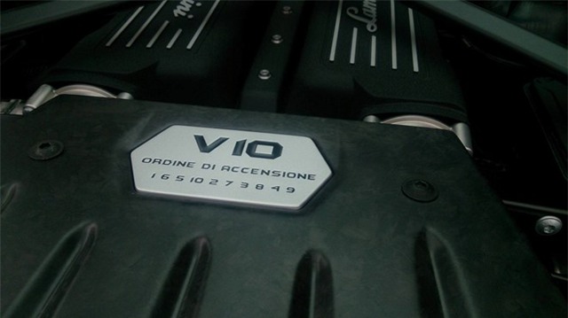 Chi tiet Lamborghini Huracan chinh hang thu 3 tai VN hinh anh 4