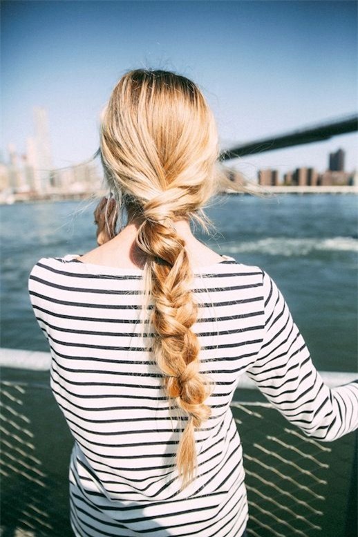 Những kiểu tóc cứu cánh cái mùa... vừa gội đầu xong đã bết dính Những kiểu tóc cứu cánh cái mùa... vừa gội đầu xong đã bết dính