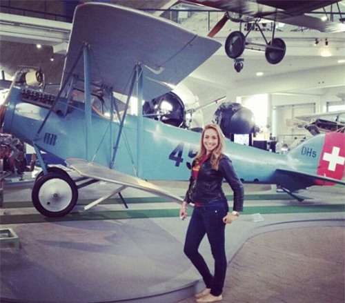 can canh nhan sac nu phi cong bi don cap ke ronaldo hinh anh 9