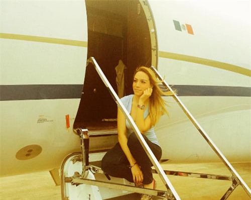 can canh nhan sac nu phi cong bi don cap ke ronaldo hinh anh 15