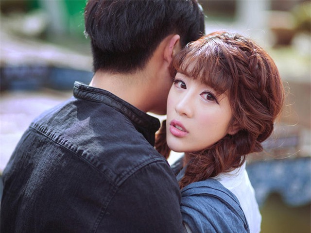 em co thai voi nguoi khac, anh cuoi hay khong thi tuy - 1