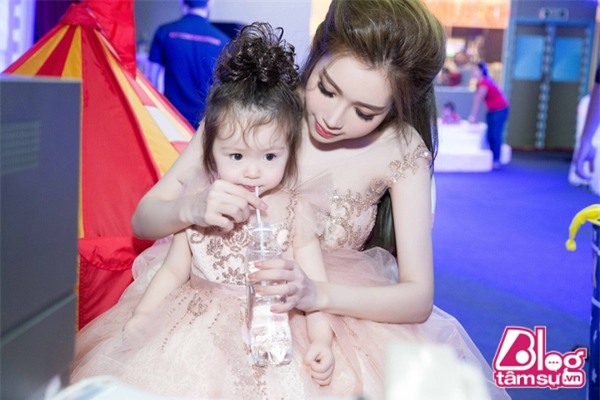 elly tran blogtamsuvn (16)