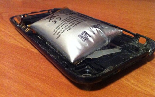 Những lưu ý để phòng tránh trường hợp smartphone cháy nổ giữa mùa nóng kỷ lục này - Ảnh 7.