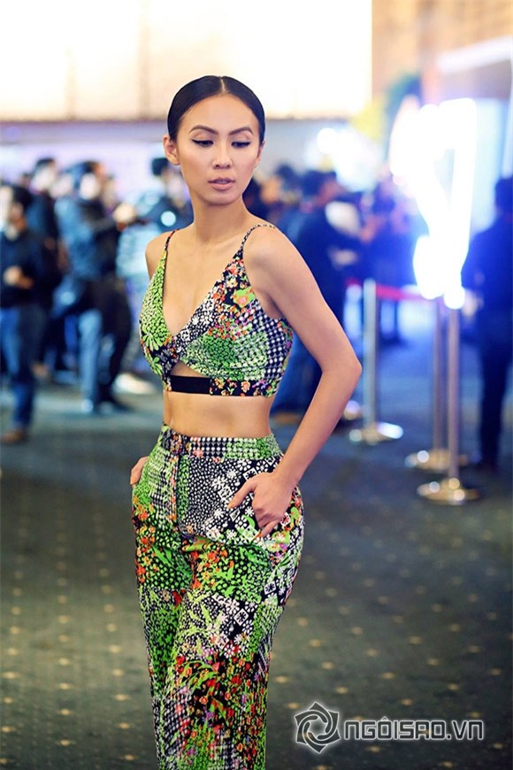 Hạ Vi Cường Đô la tình tứ đi xem thời trang 12