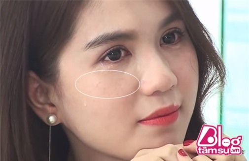 can-canh-guong-mat-day-khuyet-diem-cua-ngoc-trinh-blogtamsuvn2